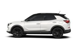 
										KGM Korando Limited 4×4 AT Blanc full									