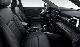 KGM Tivoli Limited AT Negre