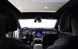 
										MERCEDES-BENZ GLC 300d full									