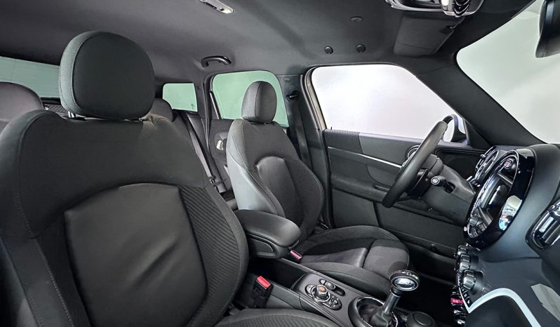 
								Mini Countryman JCW full									