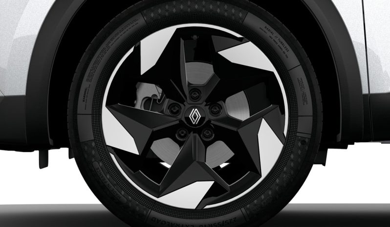 
								Renault Captur Techno full									