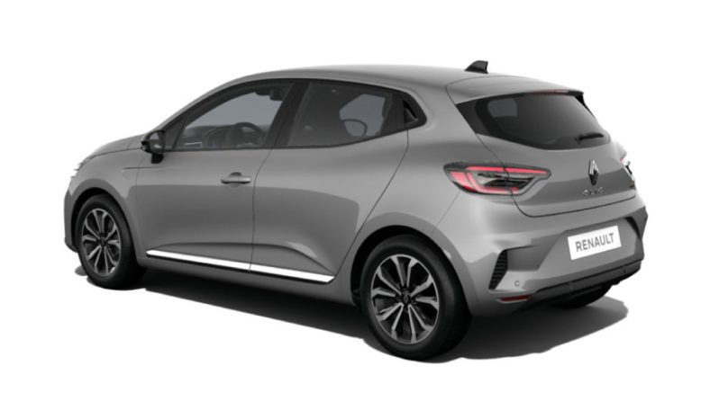 
								Renault Clio Techno 145 cv full									