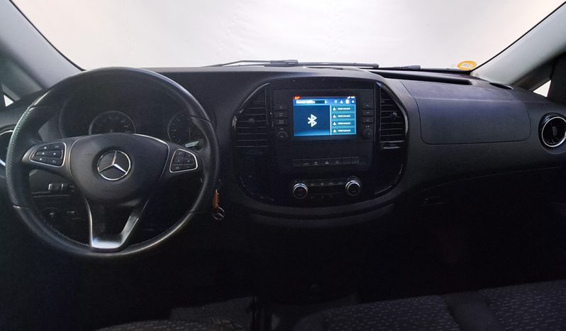 
								Mercedes-Benz Vito 114CDI full									