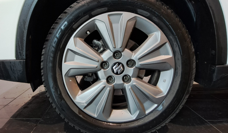 
								Suzuki Vitara 4×4 full									