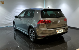 Volkswagen Golf R Line
