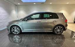 Volkswagen Golf R Line