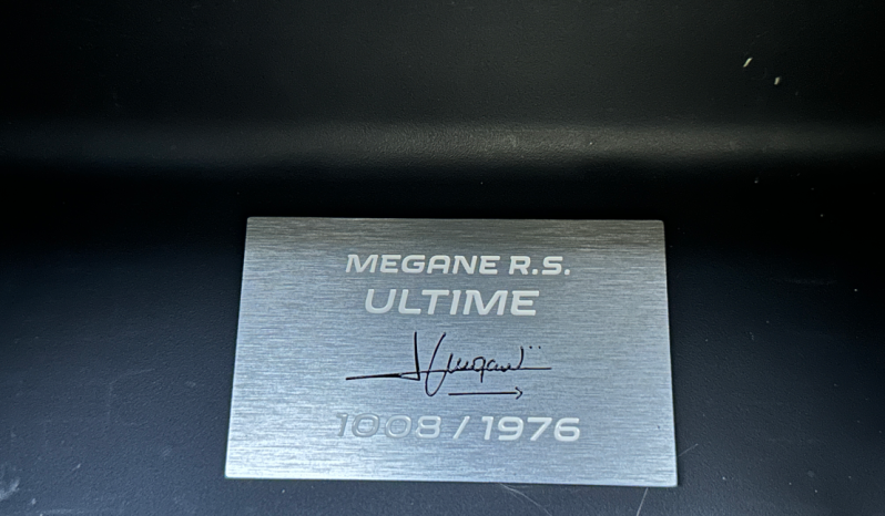 
								Renault Megane RS Ultime Trophy full									